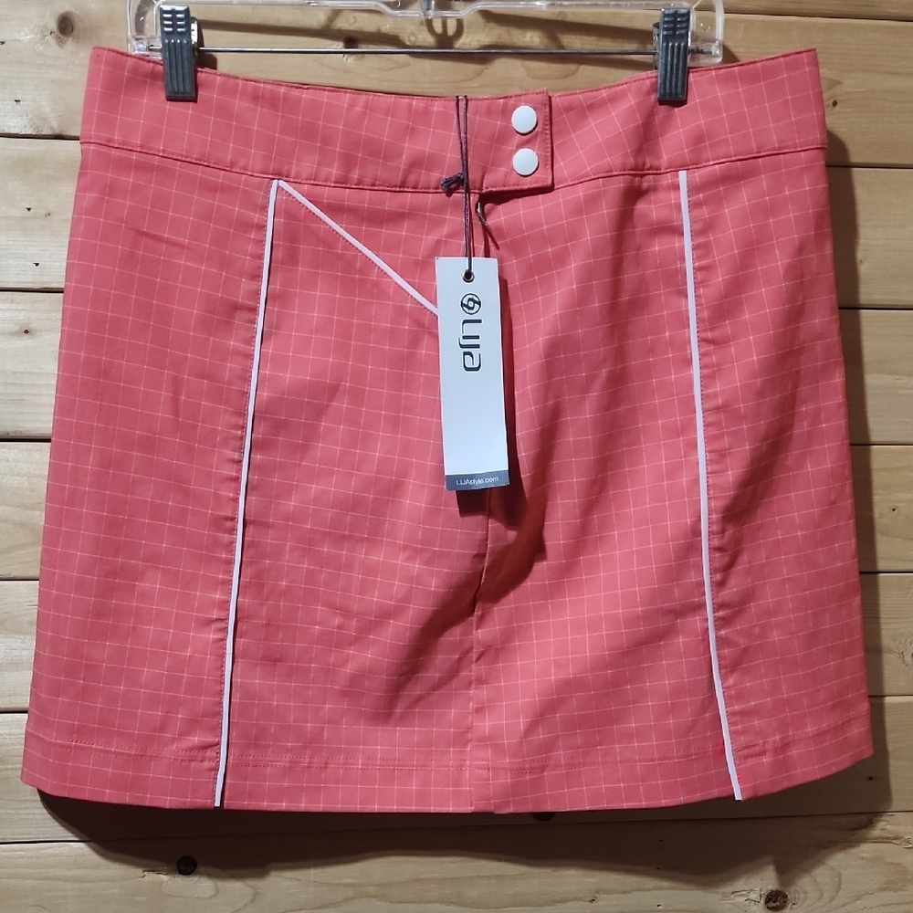 Lija Golf Skirt/skort  Size 14 NEW Great Christmas Gift